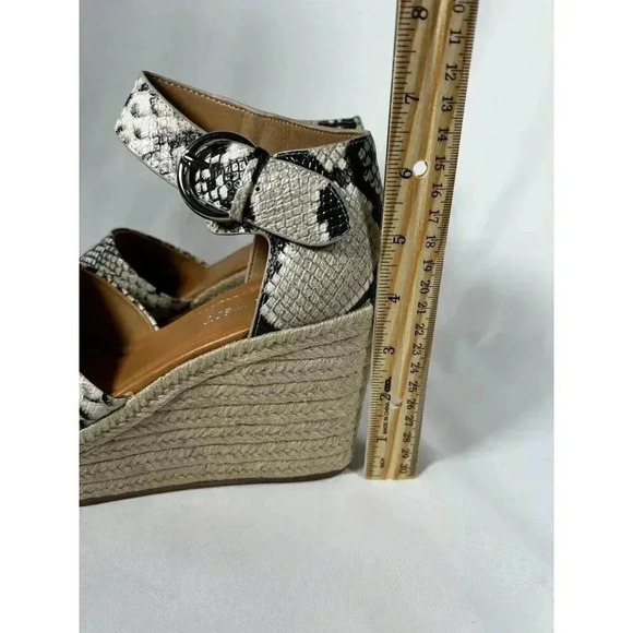 2/$30 Nine West Wnadell3 Size 7.5 Wedge Platform Sandal Animal Print - Picture 8 of 16